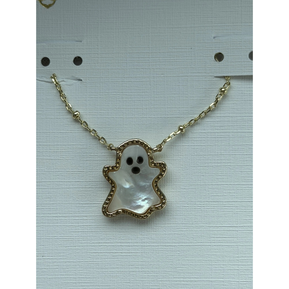 Kendra Scot White Pendant Necklace - Picture 2 of 3